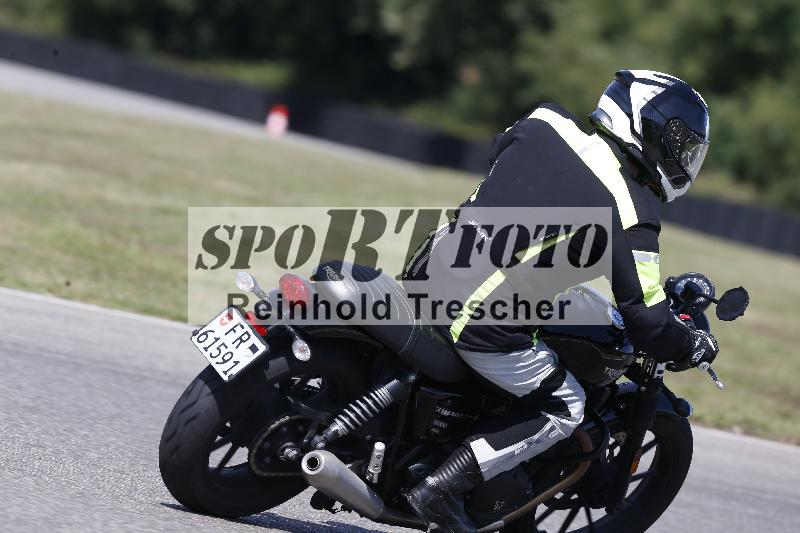 Archiv-2025/49 26.08.2025 Cornu Master School ADR/gruen-vert/53